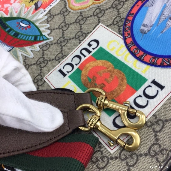 First bag ru Gucci Ophidia Tote 0726